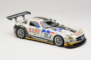 Mercedes SLS AMG GT3 #22 Rowe Racing R. Graf / M. Seyffarth ADAC 24h Nurburgring 2012 Minichamps 1:18 151123122 Metal - imagen 4 de 6
