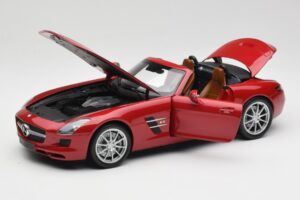 Mercedes SLS AMG R197 Roadster Le Mans Rojo Minichamps 1:18 100039030 Metal - imagen 2 de 8