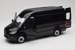 Mercedes Sprinter Negro Norev 1:18 183041 Metal - imagen 2 de 8