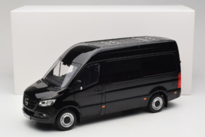 Mercedes Sprinter Negro Norev 1:18 183041 Metal - imagen 8 de 8