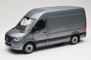 Mercedes Sprinter W907 Furgoneta Selenite Grey Metallic Norev 1:18 B66004163 Metal