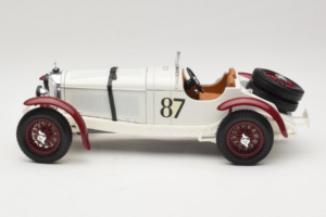 Mercedes SSKL #87 R. Caracciola Blanco 1931 Bburago 1:18 3002-P1 Metal - imagen 3 de 6