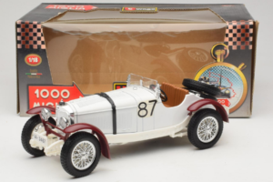 Mercedes SSKL #87 R. Caracciola Mille Miglia 1931 Bburago 1:18 3202 Metal - imagen 6 de 6