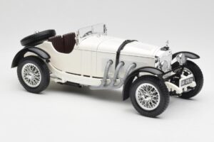 Mercedes SSKL Blanco Bburago 1:18 3002 Metal - imagen 6 de 8