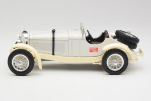 Mercedes SSKL Blanco & Crema Bburago 1:18 3002-M1 Metal - imagen 3 de 6