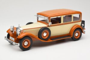 Mercedes Tipo Nurburg W08 460/460K Beige MCG 1:18 MCG18034 Metal