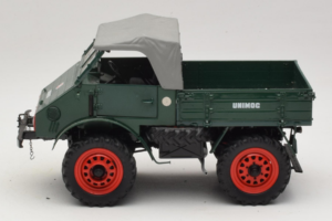 Mercedes Unimog 401 Verde Schuco 1:18 135 Metal - imagen 4 de 8