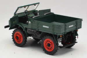 Mercedes Unimog 401 Verde Schuco 1:18 135 Metal - imagen 5 de 8