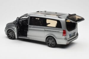 Mercedes V-Class W447 AMG Line Gris Metálico Norev 1:18 183488 Metal - imagen 6 de 9