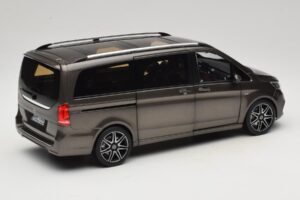 Mercedes V-Class W447 AMG Line Indium Grey Norev 1:18 183873 Metal - imagen 3 de 8