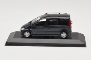 Mercedes Vaneo Azul Oscuro Minichamps 1:43 400031200 Metal
