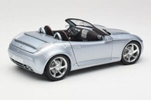 Mercedes Vision SLA Plata Gate 1:18 B66962114 Metal - imagen 3 de 8
