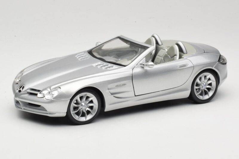 Mercedes Vision SLR Roadster Plata Maisto 1:18 B66962107 Metal
