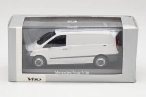 Mercedes Vito Arctic Blanco Minichamps 1:43 B66960524 Metal - imagen 4 de 4