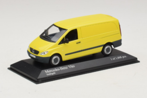 Mercedes Vito Kastenwagen Amarillo Minichamps 1:43 400032260 Metal - imagen 2 de 4