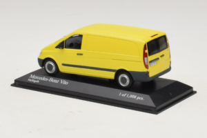 Mercedes Vito Kastenwagen Amarillo Minichamps 1:43 400032260 Metal - imagen 3 de 4