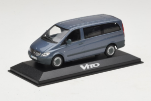Mercedes Vito W638 Lugano Grey Minichamps 1:43 B67871201 Metal - imagen 2 de 4