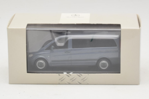 Mercedes Vito W638 Lugano Grey Minichamps 1:43 B67871201 Metal - imagen 4 de 4