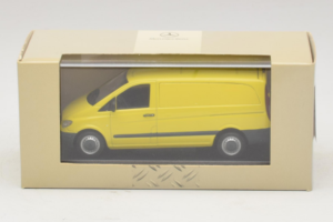 Mercedes Vito W638 Amarillo Minichamps 1:43 B67871200-R1 Metal - imagen 4 de 4