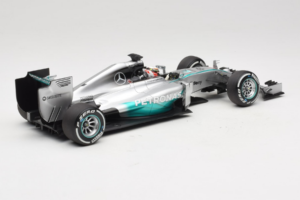 Mercedes W05 #44 L. Hamilton Mercedes AMG Petronas Chinese Grand Prix Winner 2014 Minichamps 1:18 110140244 Metal - imagen 2 de 7