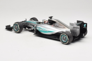 Mercedes W06 #44 L. Hamilton F1 World Champion 2015 Dealer Edition Minichamps 1:18 B66960539 Metal - imagen 5 de 7