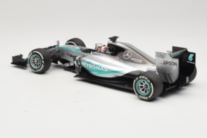 Mercedes W06 #44 L. Hamilton Mercedes AMG Petronas Australian Grand Prix Winner 2015 Minichamps 1:18 110150044 Metal - imagen 5 de 7