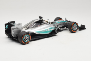 Mercedes W06 #44 L. Hamilton Mercedes AMG Petronas Japanese Grand Prix Winner 2015 Minichamps 1:18 110150344 Metal - imagen 2 de 7