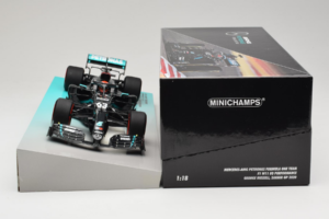 Mercedes W11 #63 G. Russell Mercedes AMG Petronas Sakhir Grand Prix 2020 Minichamps 1:18 113201663 Resina - imagen 6 de 7