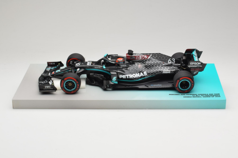 Mercedes W11 #63 G. Russell Mercedes AMG Petronas Sakhir Grand Prix 2020 Minichamps 1:18 113201663 Resina