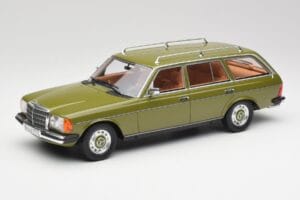 Mercedes W123 200T Cypress Verde BoS Models 1:18 BOS008 Metal