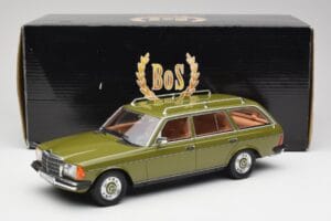 Mercedes W123 200T Cypress Verde BoS Models 1:18 BOS008 Metal - imagen 6 de 6