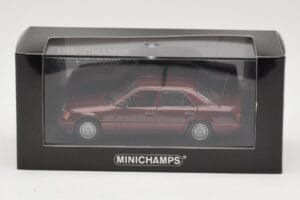 Mercedes W124 Dark Red Metallic Minichamps 1:43 MB002 Metal - imagen 4 de 4
