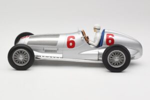 Mercedes W125 #6 Daimler-Benz AG R. Caracciola 2nd Place Eifel Race Nurburgring 1937 Minichamps 1:18 155373106 Metal - imagen 3 de 6