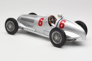 Mercedes W125 #6 Daimler-Benz AG R. Caracciola 2nd Place Eifel Race Nurburgring 1937 Minichamps 1:18 155373106 Metal - imagen 5 de 6