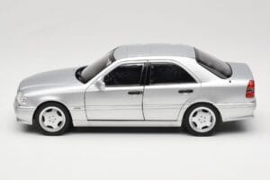 Mercedes C36 AMG W202 Silver Metallic Norev 1:18 183380 Metal - imagen 4 de 8