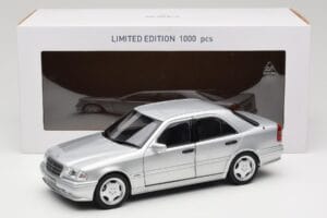 Mercedes C36 AMG W202 Silver Metallic Norev 1:18 183380 Metal - imagen 8 de 8