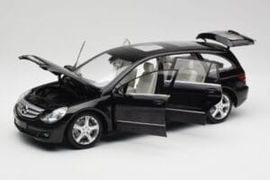 Mercedes R-Class W251 Obsidian Negro Minichamps 1:18 150034601 Metal - imagen 2 de 8
