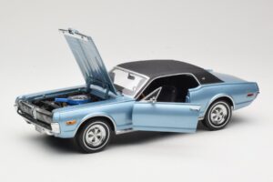 Mercury Cougar XR-7 Azul Sun Star 1:18 1562 Metal - imagen 2 de 8