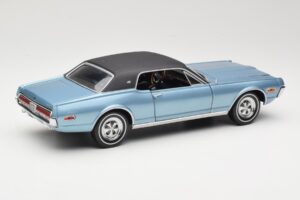 Mercury Cougar XR-7 Azul Sun Star 1:18 1562 Metal - imagen 3 de 8