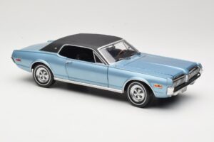 Mercury Cougar XR-7 Azul Sun Star 1:18 1562 Metal - imagen 6 de 8