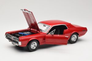 Mercury Cougar XR-7 Rojo Sun Star 1:18 1541 Metal - imagen 2 de 8