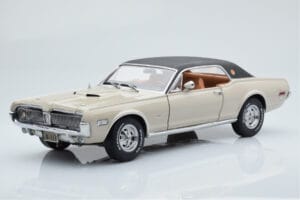 Mercury Cougar XR7-G Fawn Sun Star 1:18 1572 Metal
