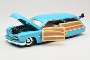 Mercury Merc Woodie Azul Hot Wheels 1:18 27806 Metal - imagen 2 de 8
