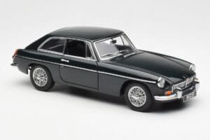 MGB GT Mk2 Coupe Racing Verde AUTOart 1:18 76602 Metal - imagen 6 de 8