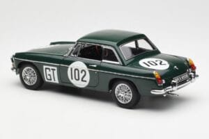MGB GT Mk2 Nurburgring Verde AUTOart 1:18 86781 Metal - imagen 7 de 8