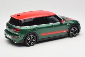 Mini Clubman JCW F54 British Racing Green Otto 1:18 OT1168 Resina - imagen 2 de 6