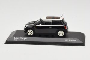MINI Cooper R50 Negro Minichamps 1:43 431138101 Metal