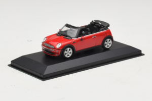 Mini Cooper R52 Descapotable Rojo Minichamps 1:43 431138230 Metal - imagen 2 de 4