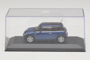 Mini Cooper Azul Minichamps 1:43 MINI009 Metal - imagen 4 de 5