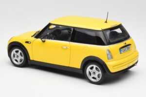 Mini Cooper One R50 Paquete Aerodinámico Amarillo Kyosho 1:18 80430148553 Metal - imagen 7 de 8